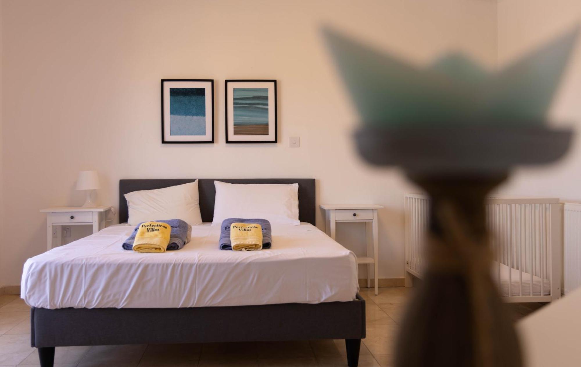 Grand Villa Lynn Seaview Ayia Napa Exterior photo